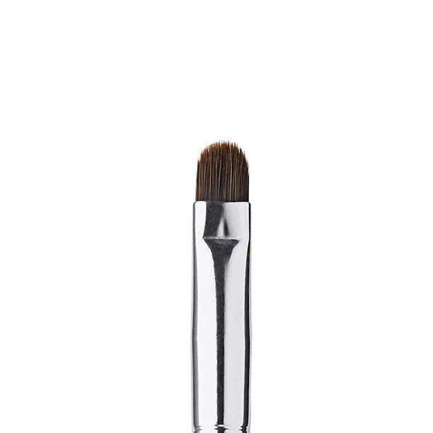 E.L.F. Concealer Brush - Image 2